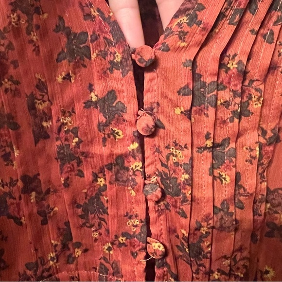 Torrid Floral Pintuck Pleating Chiffon Split Maxi Top Blouse 3 High-Low Dress - Picture 9 of 14